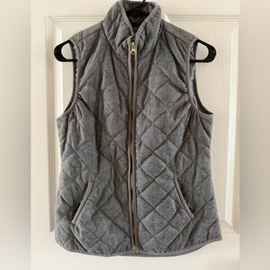 Old Navy Charcoal Quilted Gray Vest with Gold Zipper Women’s XS